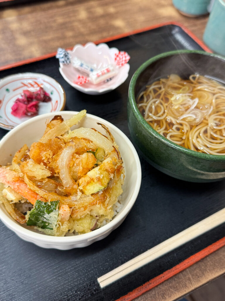 深大寺、しばごちそう門前