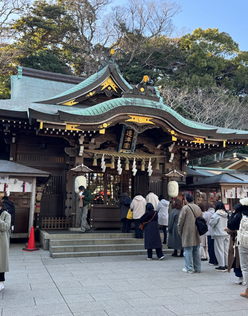 江島神社の辺津宮