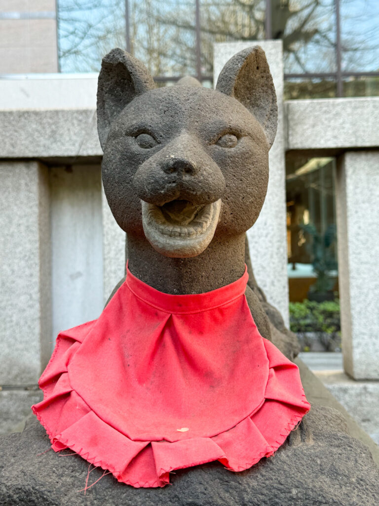 織姫稲荷神社の狛狐さん