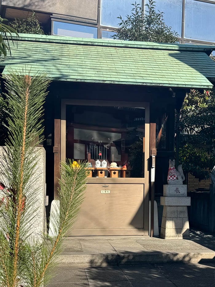 神田明神境内社、浦安稲荷さん。