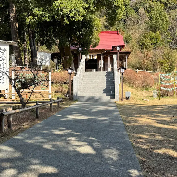 思金神社の本殿