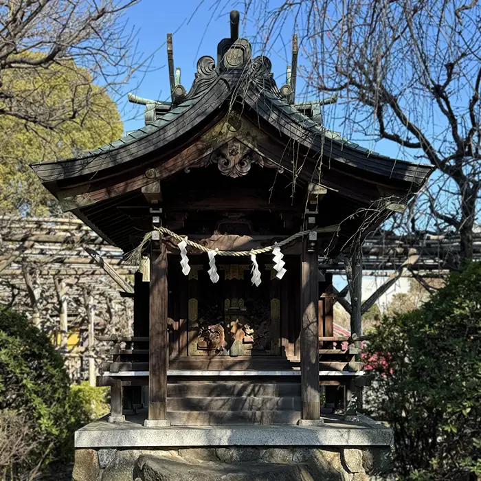 亀戸天神の紅梅殿
