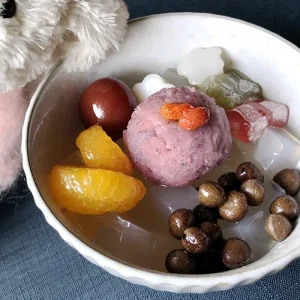 船橋屋天神梅あんみつ(テッド撮影)